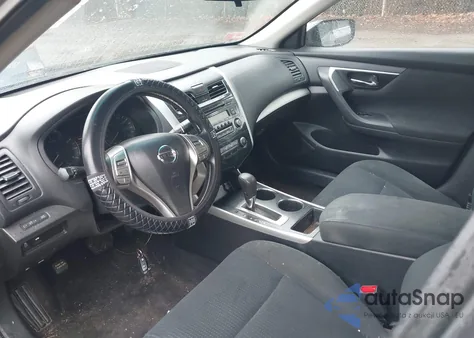 2015 Nissan Altima 2.5 S from USA, damaged, VIN 1N4AL3AP4FN371463